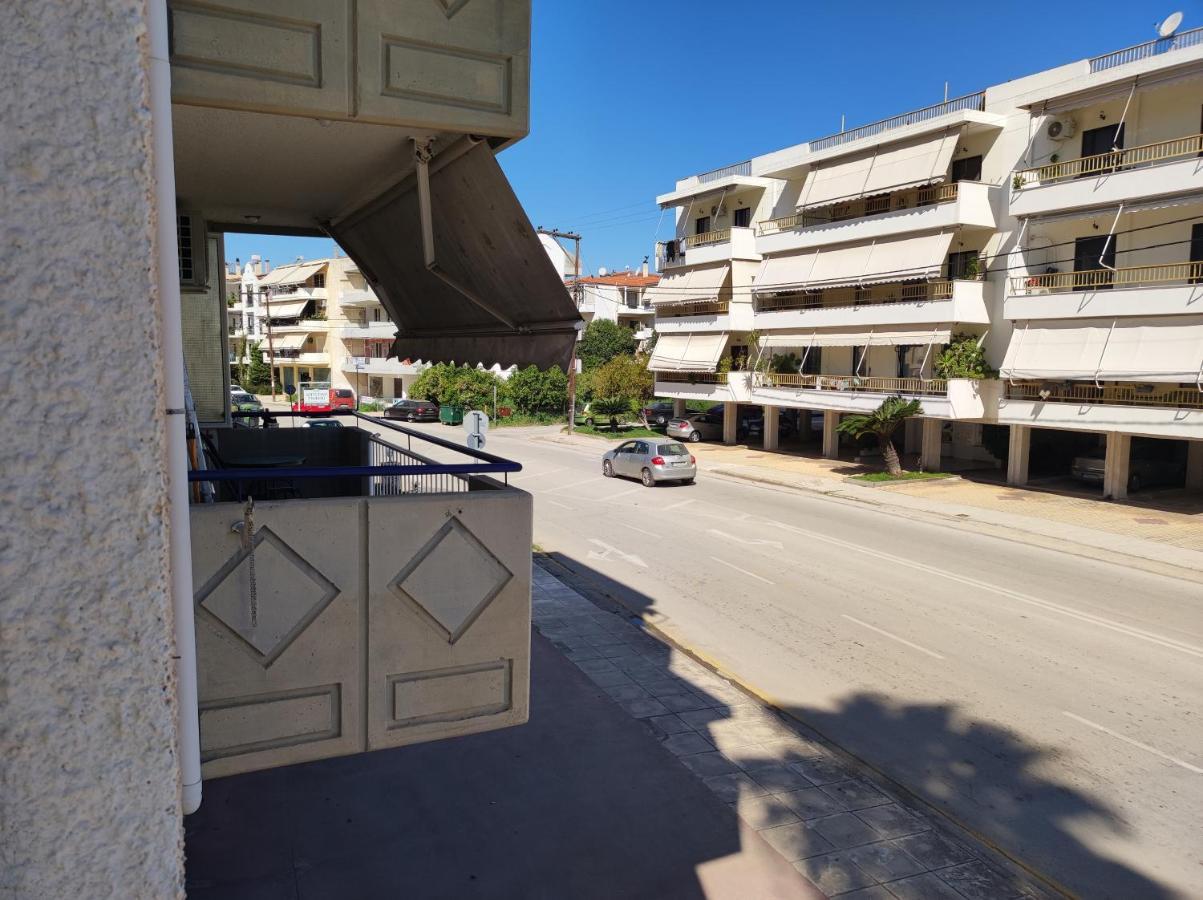 Johnny'S Three Bedroom Apartment นาฟปลิโอ ภายนอก รูปภาพ